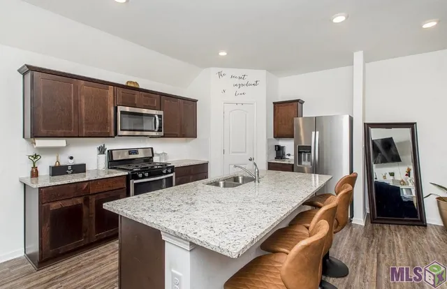 $2,300 | Undisclosed Address, Zachary, LA 70791