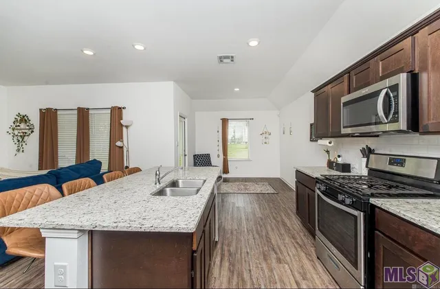 $2,300 | Undisclosed Address, Zachary, LA 70791