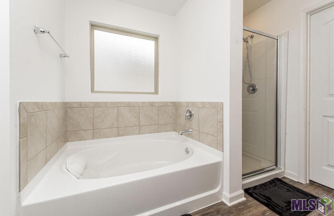 734 Lambot Avenue Zachary, LA 70791 - Photo 9 of 18