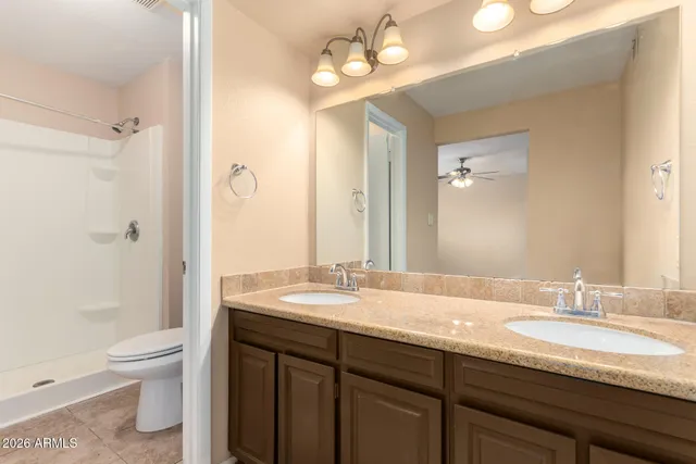 $3,600 | 1890 East Loma Vista Drive, Tempe, AZ 85282