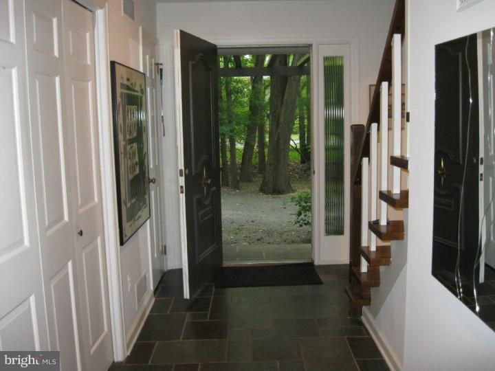 246 Jefferson Road Princeton, NJ 08540 - Photo 3 of 24