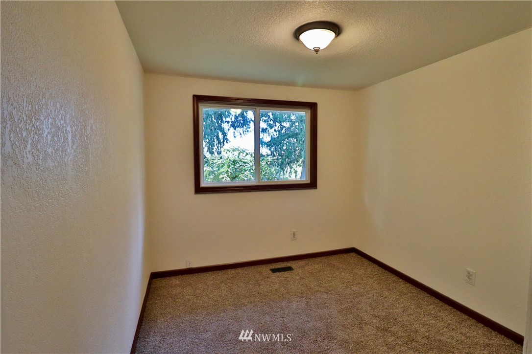 17721 Butler Road Snohomish, WA 98290 - Photo 16 of 24
