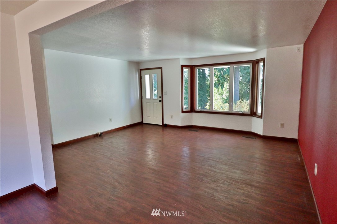 17721 Butler Road Snohomish, WA 98290 - Photo 4 of 24