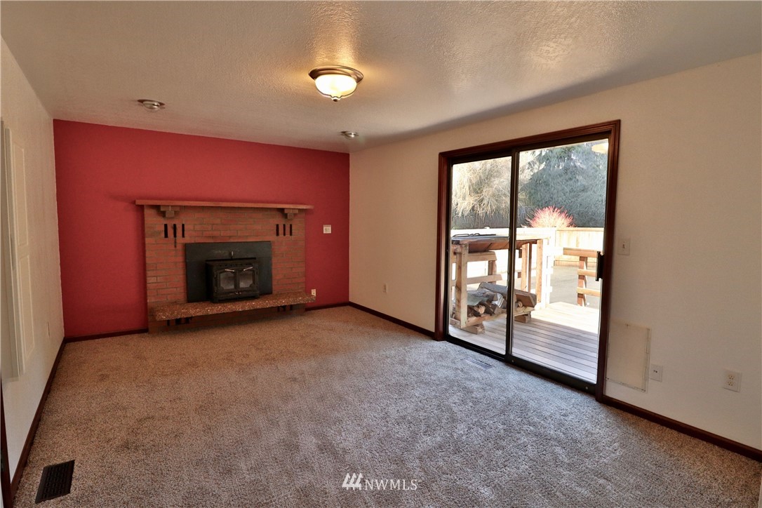 17721 Butler Road Snohomish, WA 98290 - Photo 9 of 24