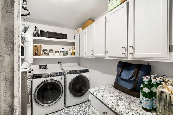 $350,000 | 1017 Auburn Lane, Unit 1017, Buffalo Grove, IL 60089
