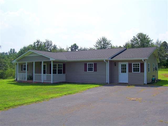 3230 Fairfield Road Chesnee, SC 29323 - Photo 1 of 16