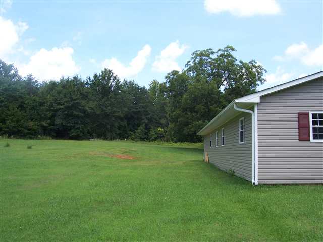 3230 Fairfield Road Chesnee, SC 29323 - Photo 2 of 16
