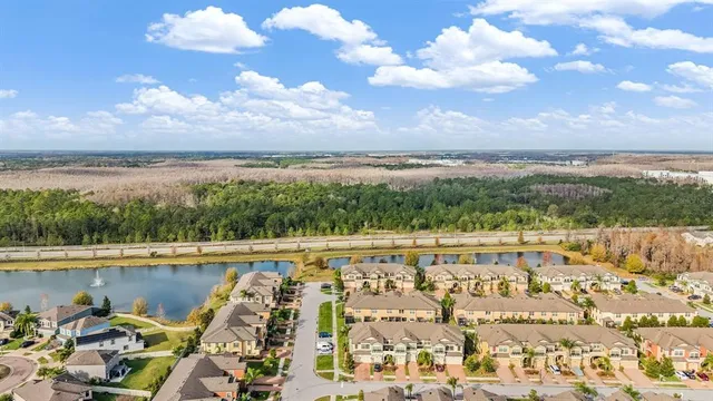 $410,000 | 1919 Lake Waters Place, Lutz, FL 33558