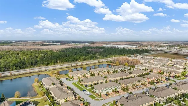 $410,000 | 1919 Lake Waters Place, Lutz, FL 33558