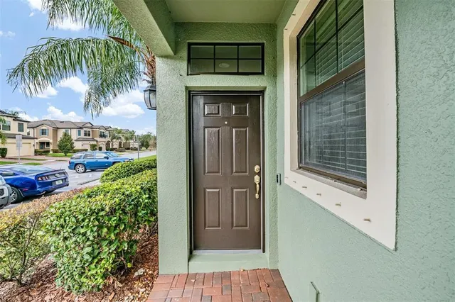 $410,000 | 1919 Lake Waters Place, Lutz, FL 33558