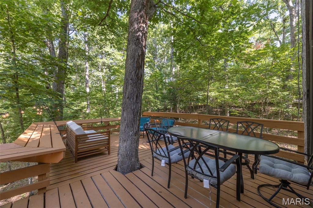 1203 Whitetail Point Drive Innsbrook, MO 63390 - Photo 28 of 37