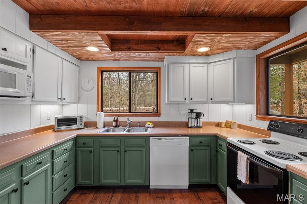 1203 Whitetail Point Drive Innsbrook, MO 63390 - Photo 9 of 37