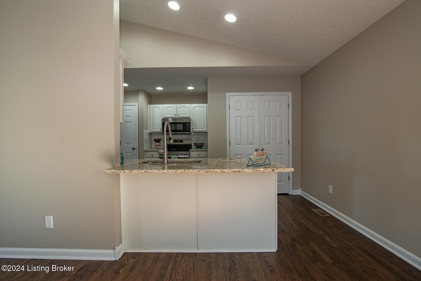 1045 J Thompson Road Rineyville, KY 40162 - Photo 22 of 51 1045 Thompson Rd-21