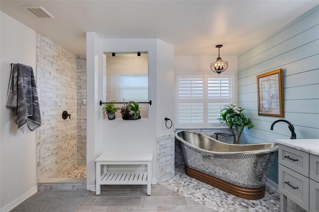 143 Crevalle Road Rotonda West, FL 33947 - Photo 24 of 30 Gallery Image 24