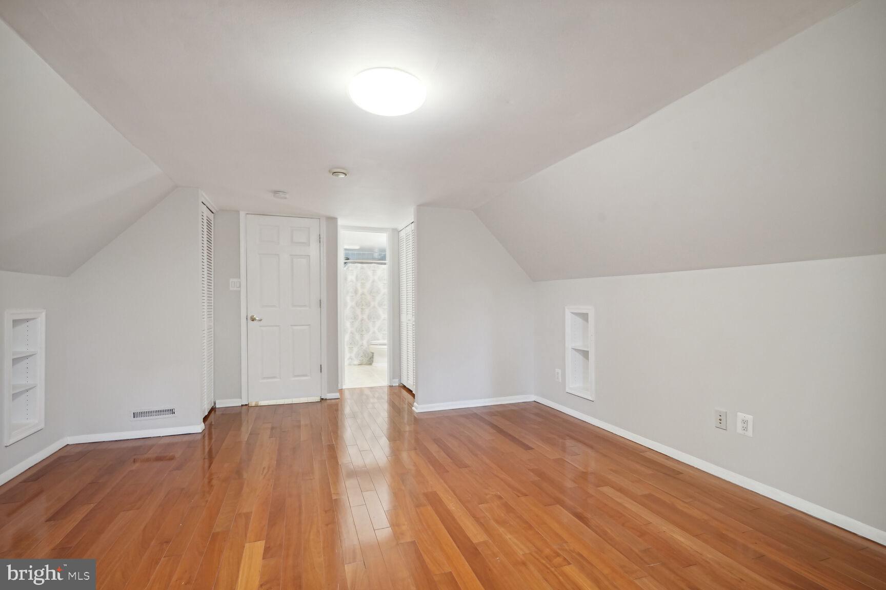 11307 Geddys Court Reston, VA 20191 - Photo 16 of 27