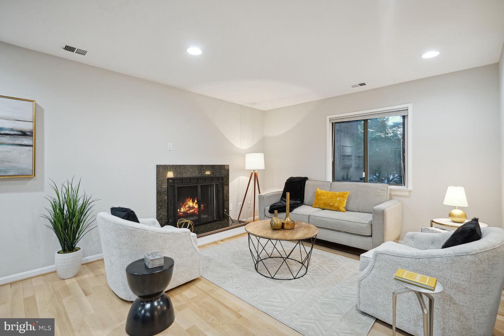 11307 Geddys Court Reston, VA 20191 - Photo 7 of 27 Cozy fireplace