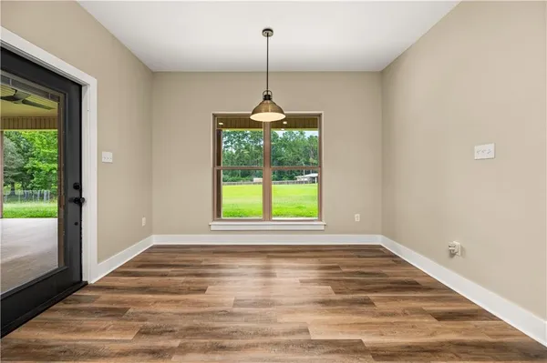 $395,000 | 167 Beeson Road, Pollock, LA 71467