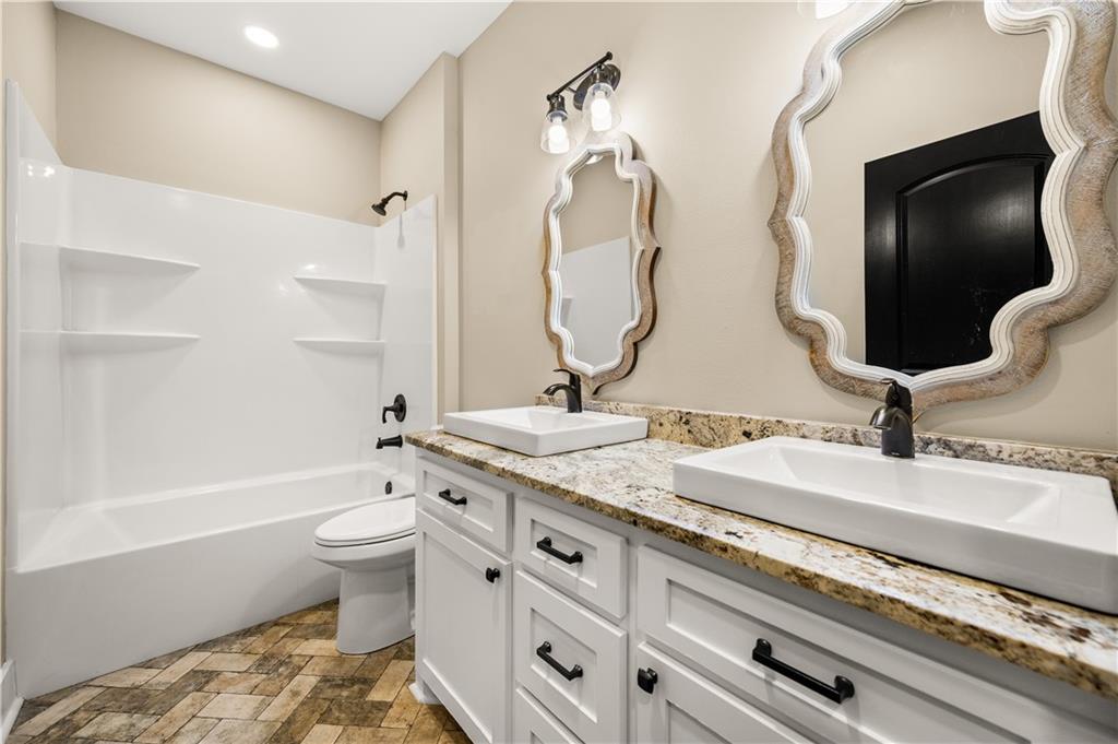 167 Beeson Road Pollock, LA 71467 - Photo 21 of 37