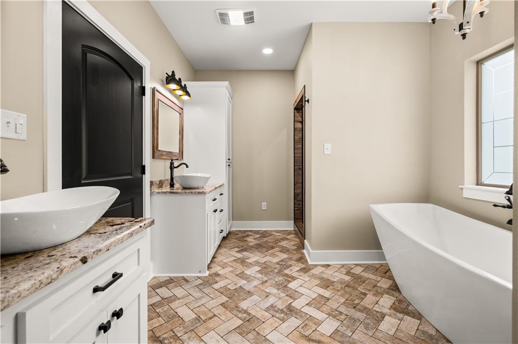 167 Beeson Road Pollock, LA 71467 - Photo 23 of 37