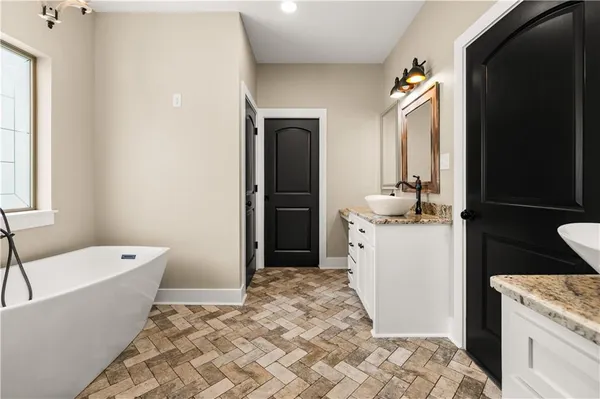 $395,000 | 167 Beeson Road, Pollock, LA 71467
