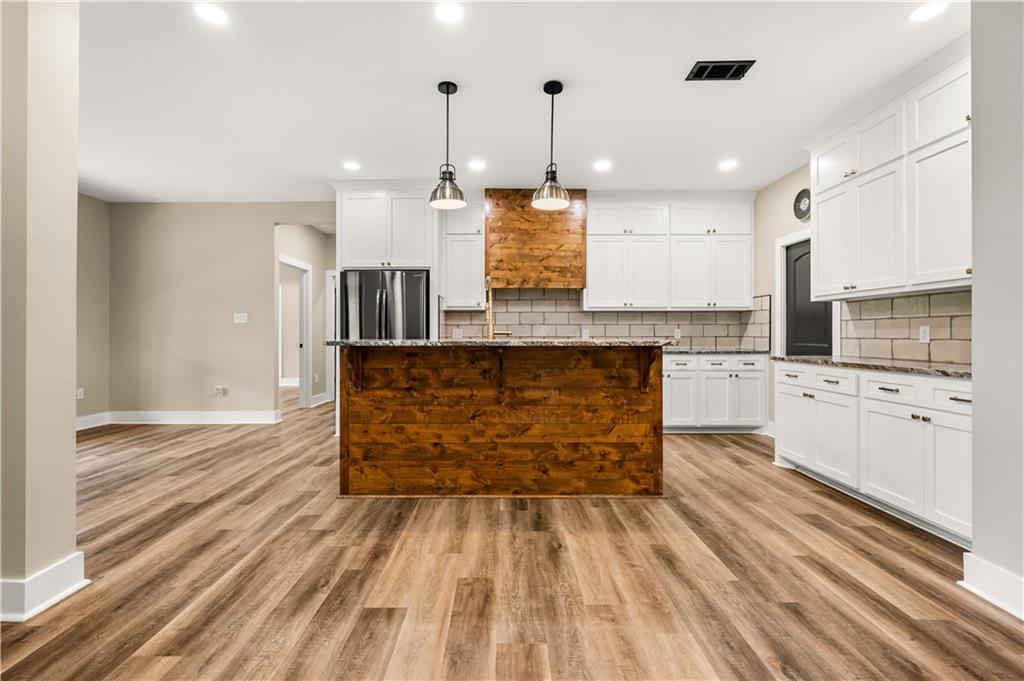 167 Beeson Road Pollock, LA 71467 - Photo 9 of 37