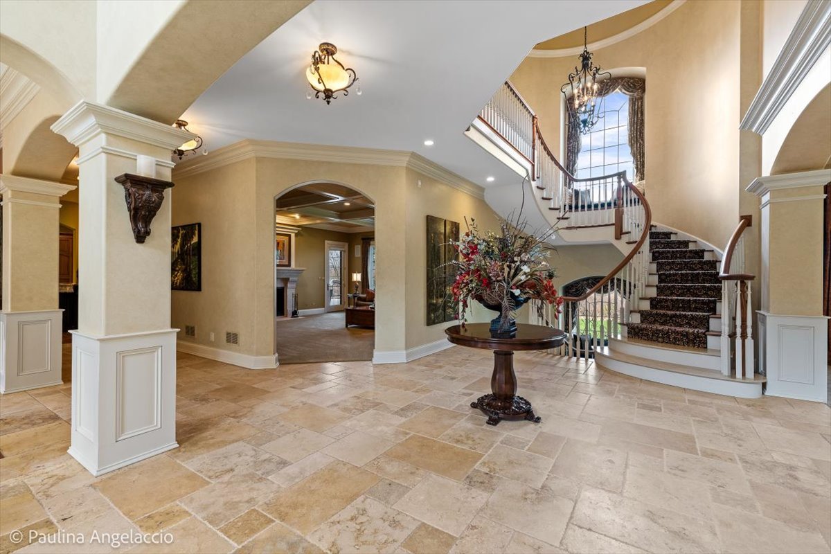 419 North Valley Hill Road Bull Valley, IL 60098 - Photo 10 of 95