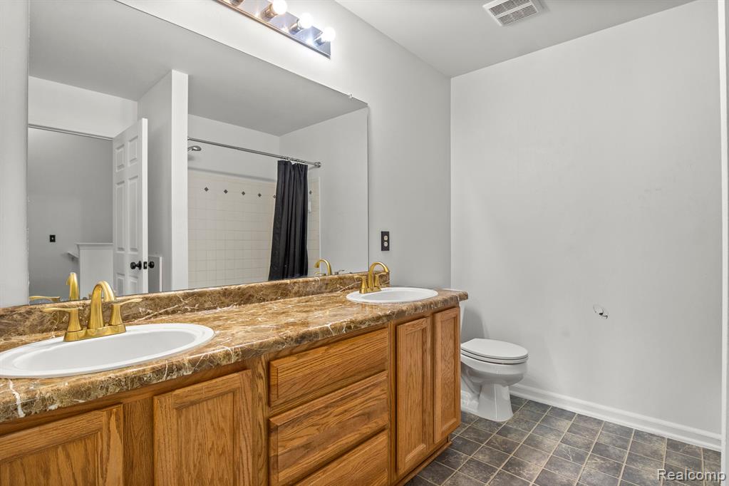 22722 Goddard Road Taylor, MI 48180 - Photo 24 of 37