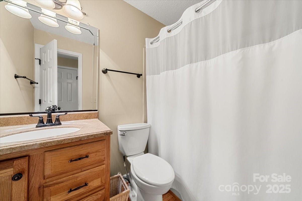 20115 Henderson Road, Unit H Cornelius, NC 28031 - Photo 16 of 37