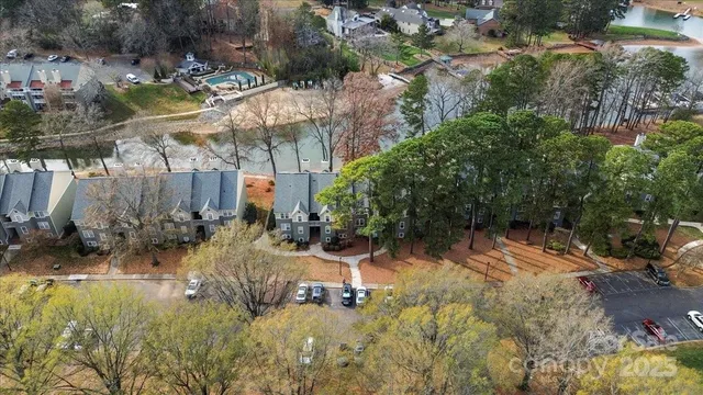 $289,900 | 20115 Henderson Road, Unit H, Cornelius, NC 28031