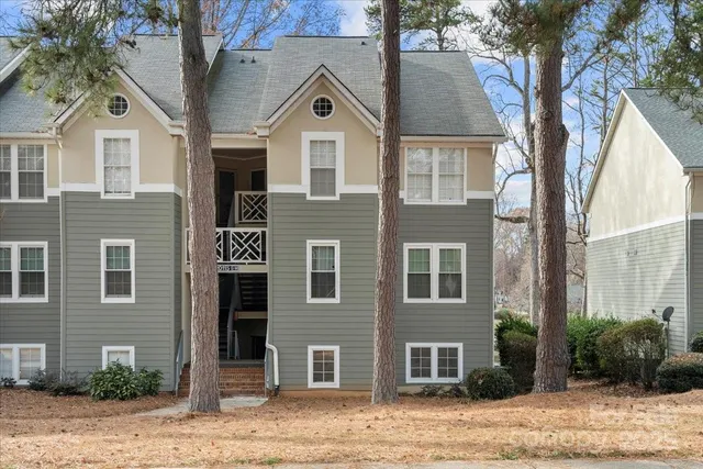 $289,900 | 20115 Henderson Road, Unit H, Cornelius, NC 28031