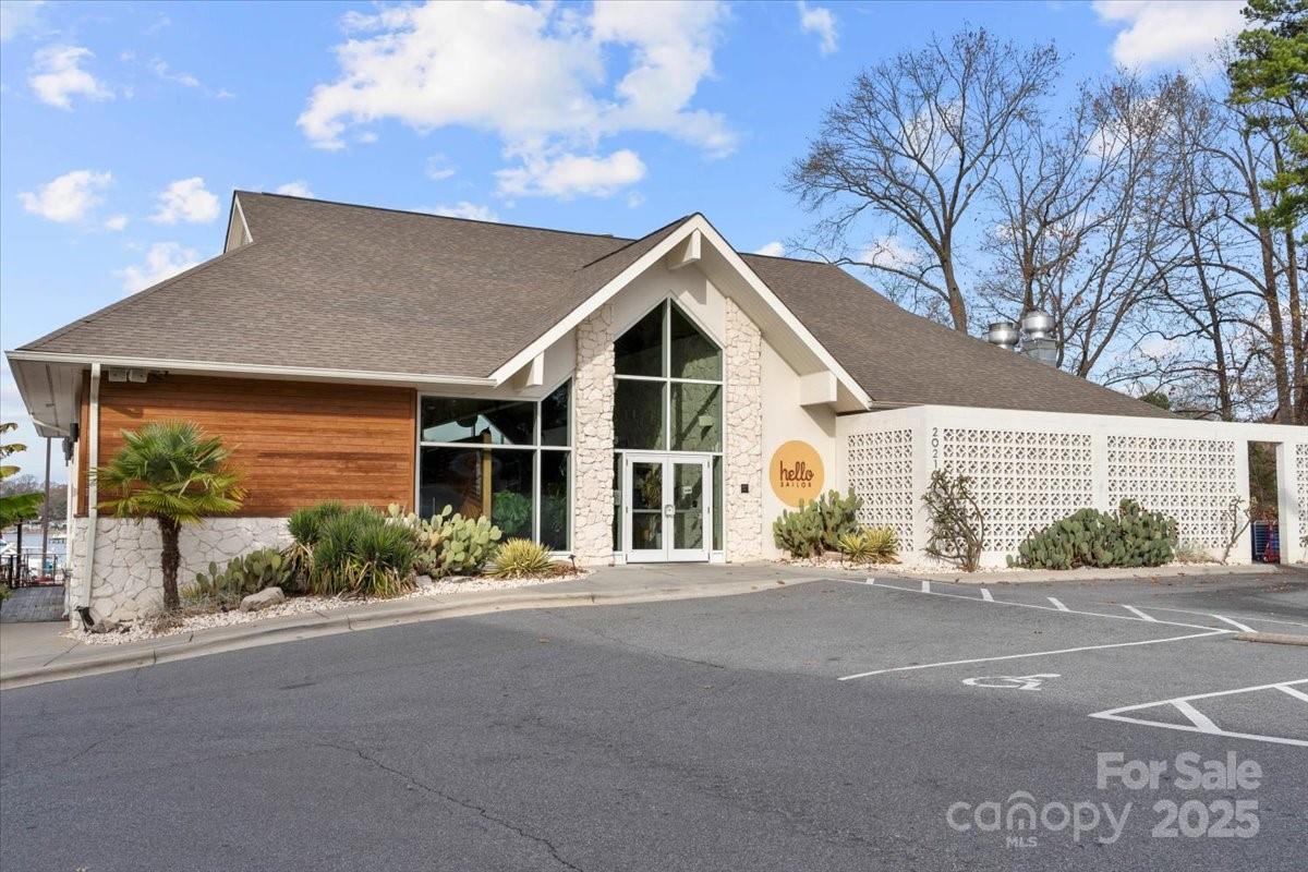 20115 Henderson Road, Unit H Cornelius, NC 28031 - Photo 36 of 37