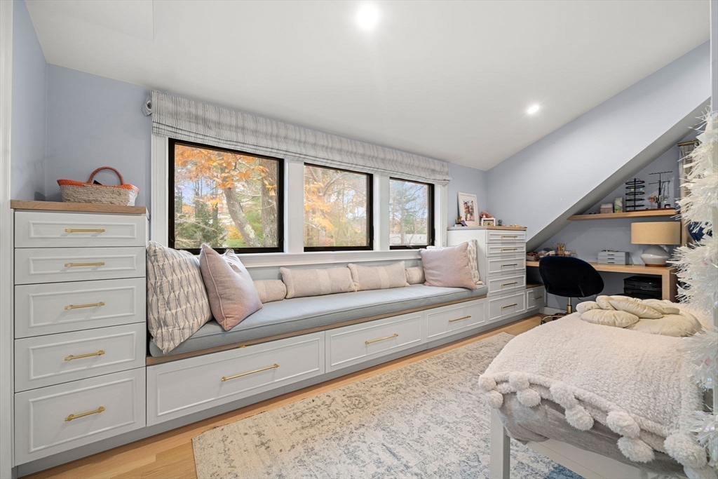 16 Woodholm Road Manchester, MA 01944 - Photo 22 of 30 Gallery Image 22