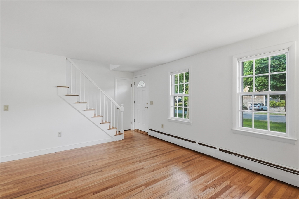 18 Forrest Road Topsfield, MA 01983 - Photo 11 of 38