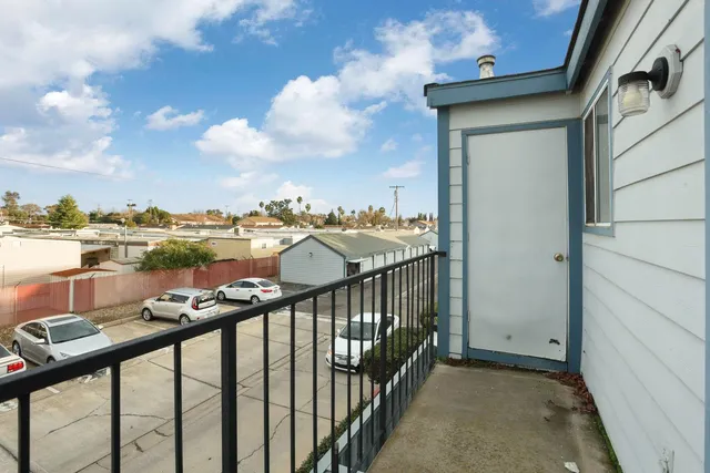 $198,900 | 445 Almond Drive, Unit 106, Lodi, CA 95240