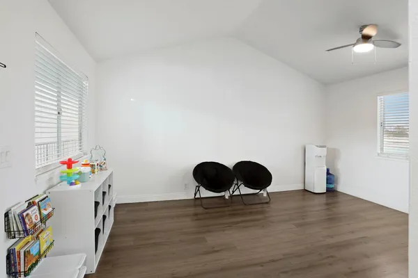 $192,900 | 445 Almond Drive, Unit 106, Lodi, CA 95240