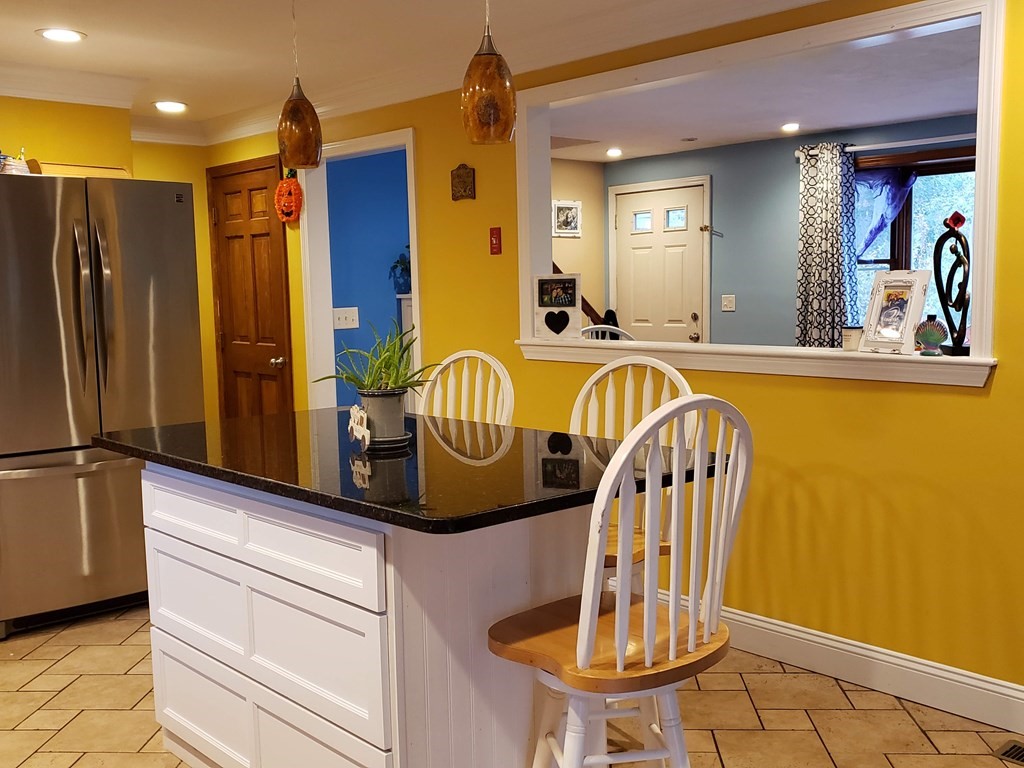72 Locust Street, Unit 72 Bellingham, MA 02019 - Photo 2 of 16 Gallery Image 2