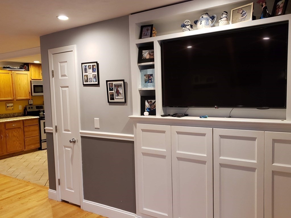 72 Locust Street, Unit 72 Bellingham, MA 02019 - Photo 5 of 16 Gallery Image 5
