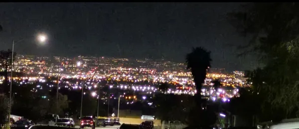 $685,900 | 2209 Exeter Drive, Las Vegas, NV 89156