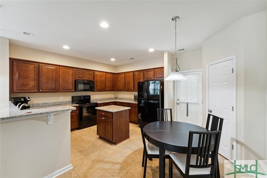 384 Southwilde Way Pooler, GA 31322 - Photo 11 of 45 Gallery Image 11