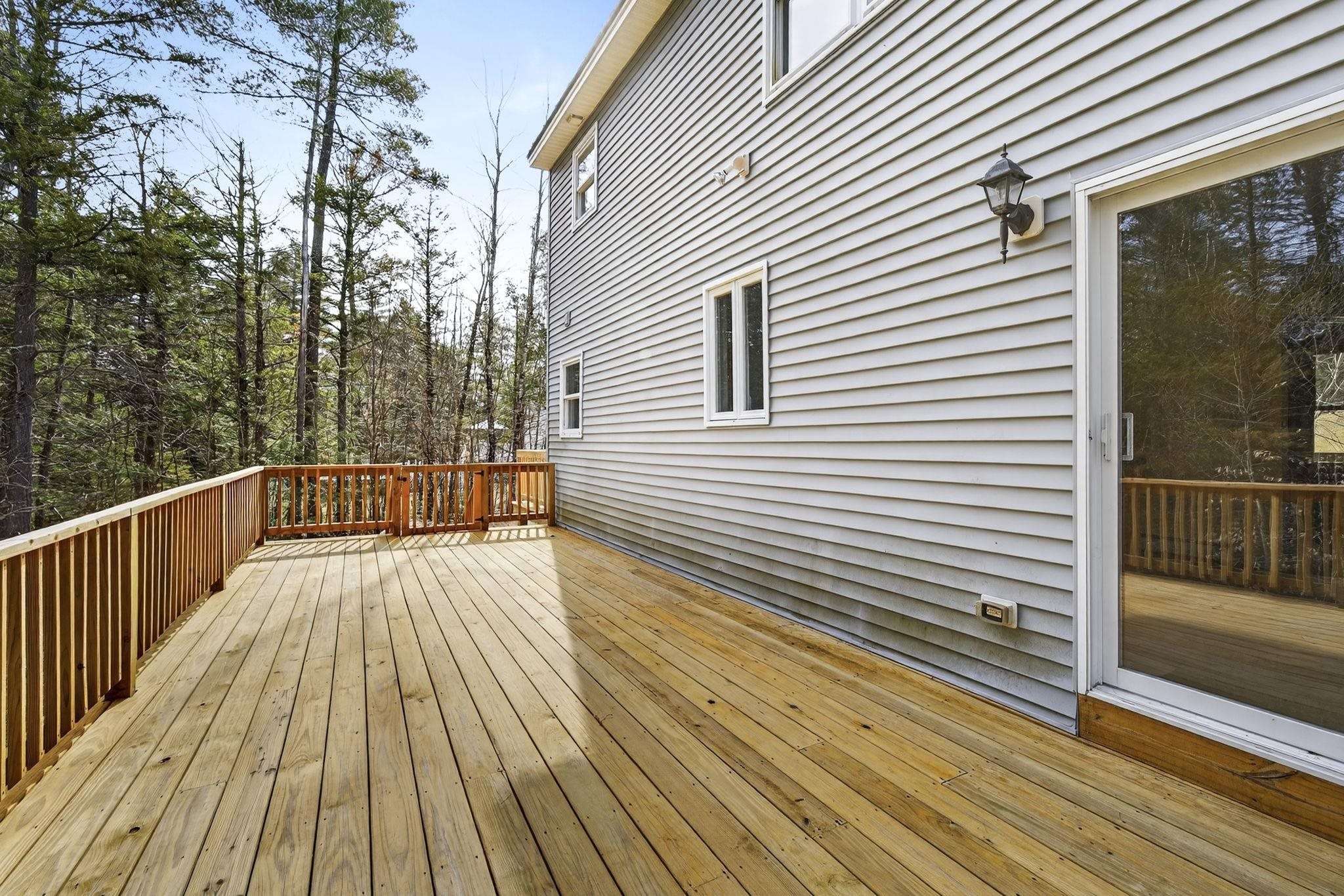 14 Madison Circle Hillsborough, NH 03244 - Photo 23 of 31