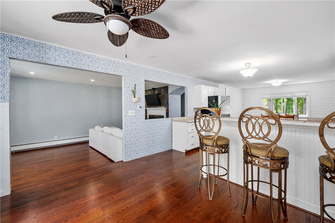 8 Westgate Road Cumberland, RI 02864 - Photo 12 of 36