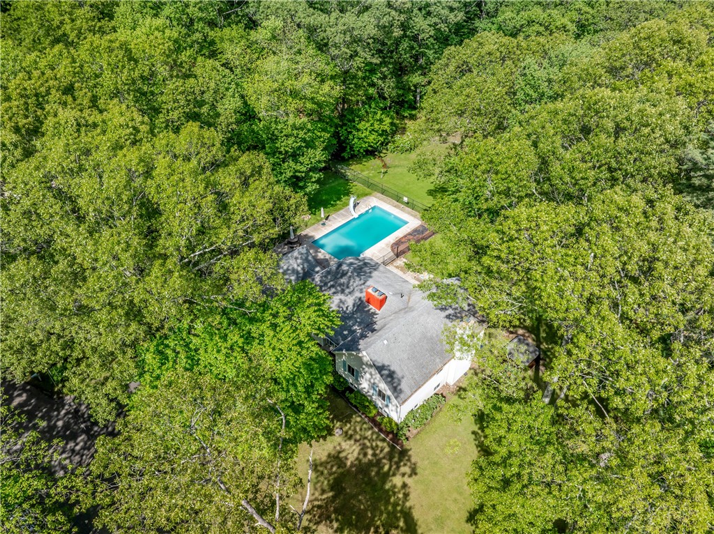 8 Westgate Road Cumberland, RI 02864 - Photo 32 of 36