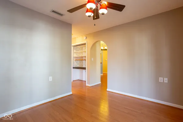 $189,900 | 10913 Golden Harvest Place, Indianapolis, IN 46229