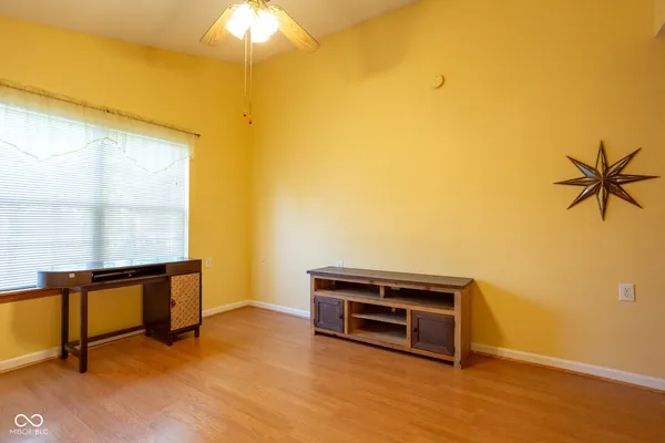 $189,900 | 10913 Golden Harvest Place, Indianapolis, IN 46229
