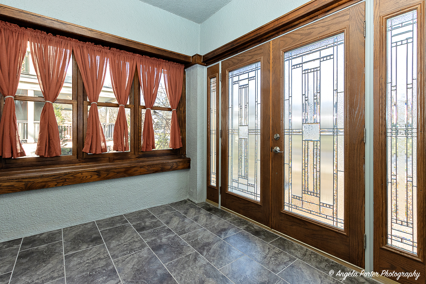 704 North Division Street Harvard, IL 60033 - Photo 7 of 31