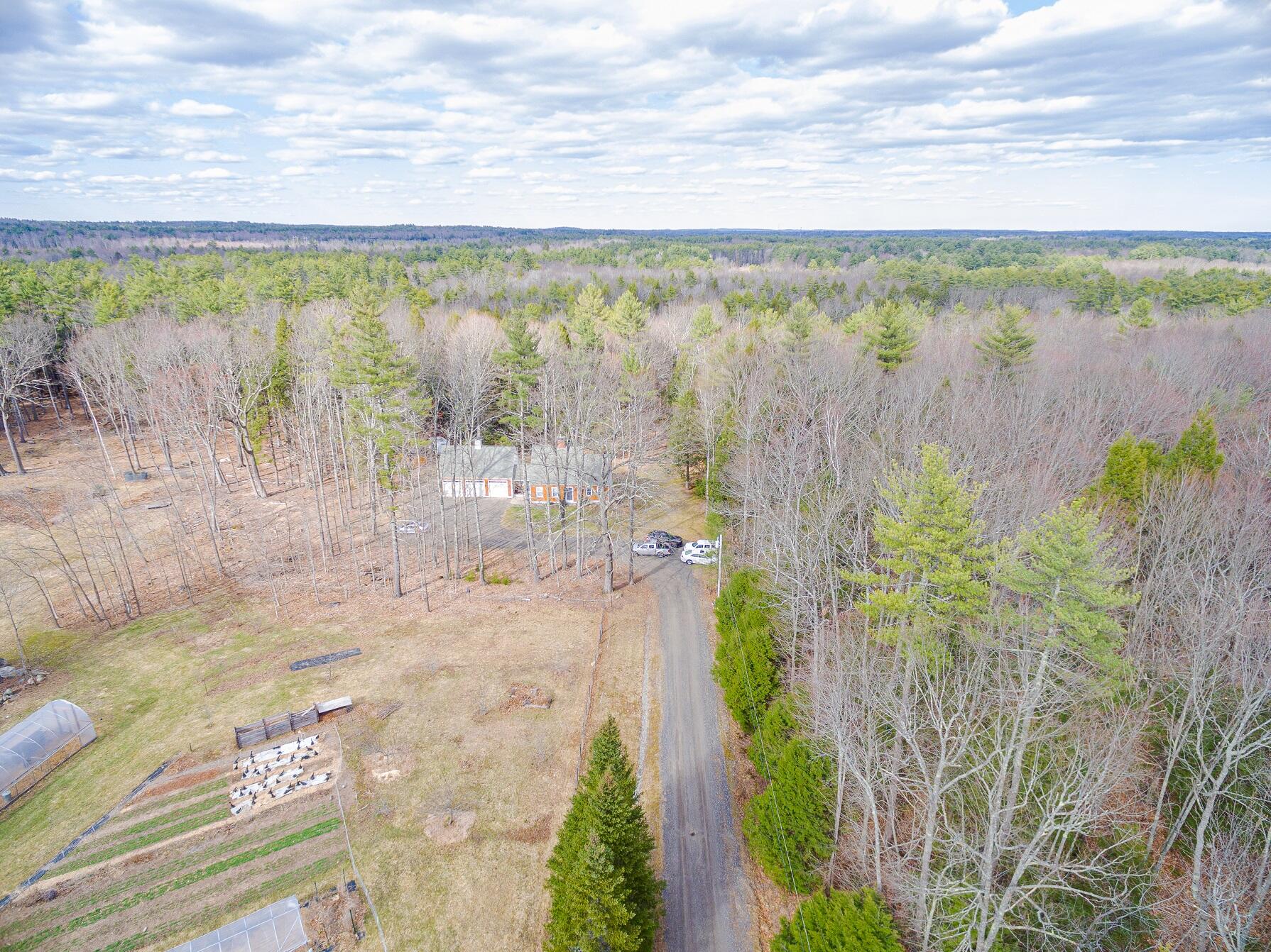 562 River Road Buxton, ME 04093 - Photo 4 of 43 DJI_0014