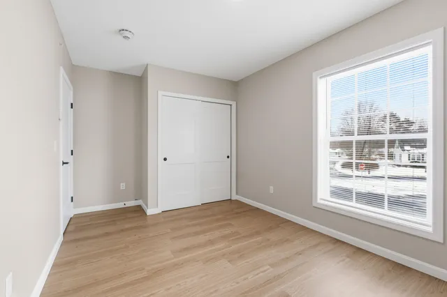 $2,275 | 15 Mountain Road, Unit 201, Goffstown, NH 03045