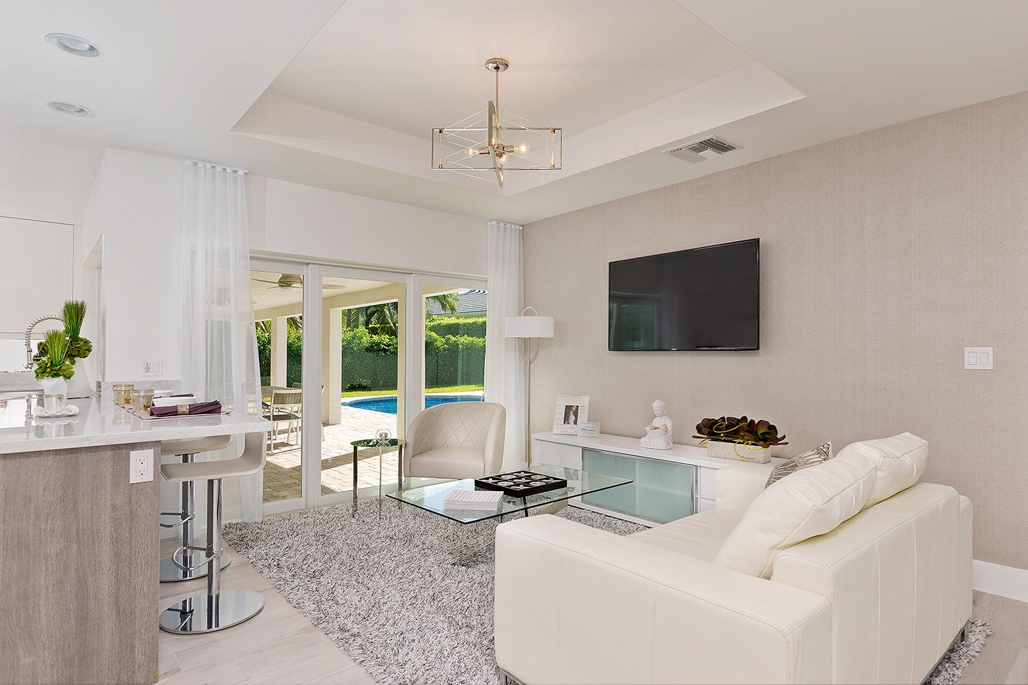 2367 Queen Palm Road Boca Raton, FL 33432 - Photo 12 of 41 14_Familyroom