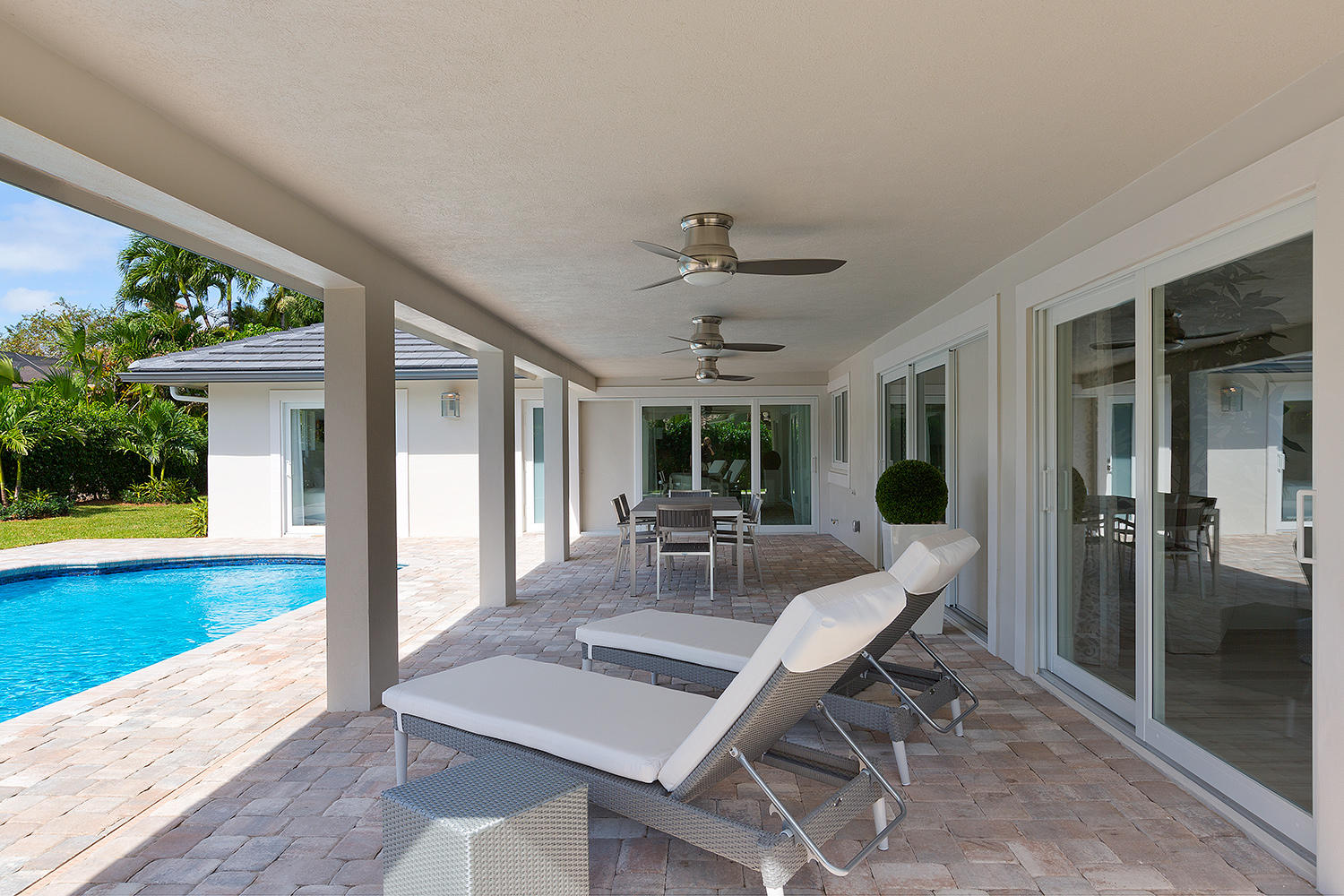 2367 Queen Palm Road Boca Raton, FL 33432 - Photo 37 of 41 37_CoveredPatio1