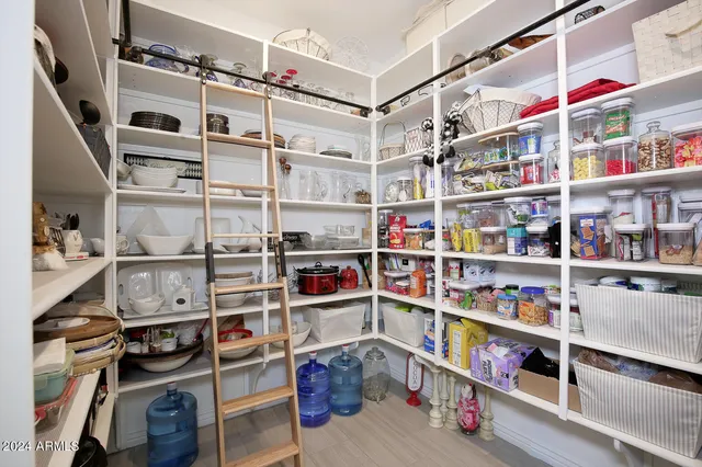 $1,200,000 | 10611 East Tumbleweed Avenue, Mesa, AZ 85212